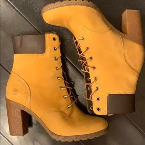 Women’s Timberland Heels Size 9